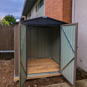 Small Outdoor Storage Shed Assembly with Custom Basement