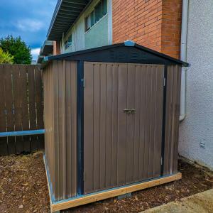 Small Outdoor Storage Shed Assembly with Custom Basement